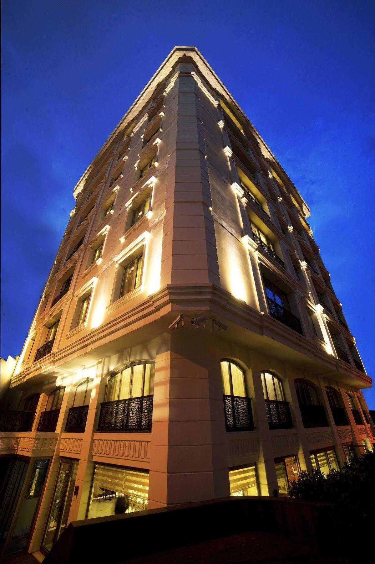 Taba Luxury Suites And Hotel Стамбул Экстерьер фото